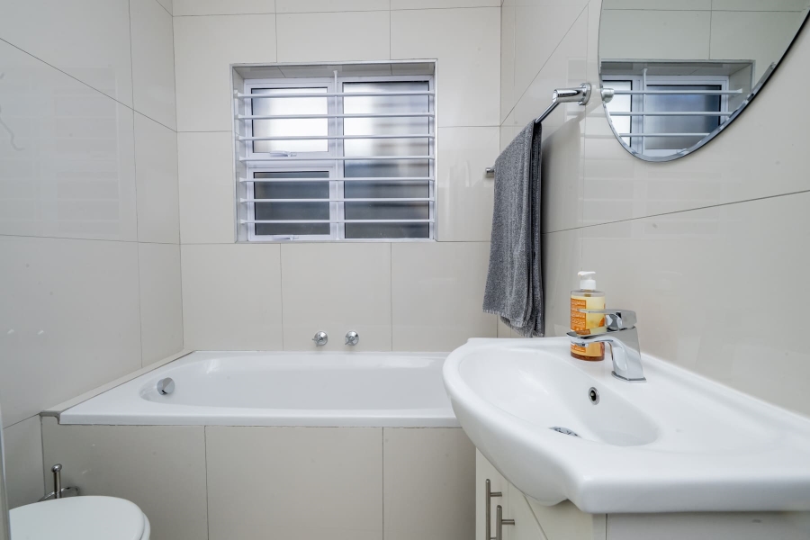3 Bedroom Property for Sale in Protea Village Western Cape